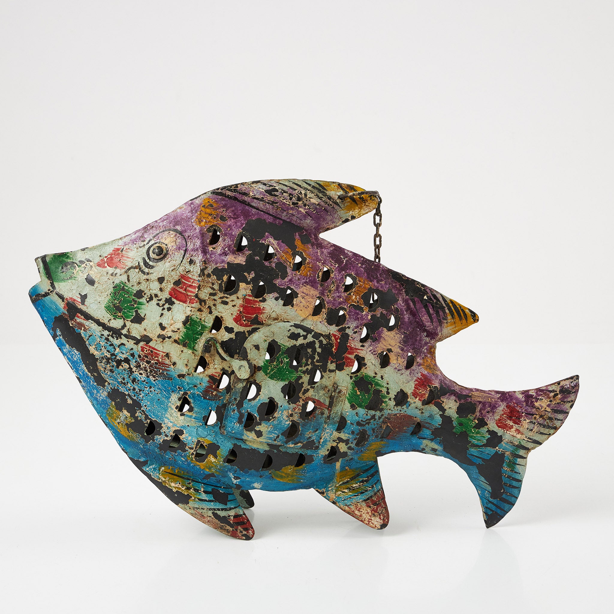 Peste Decorativ din Metal