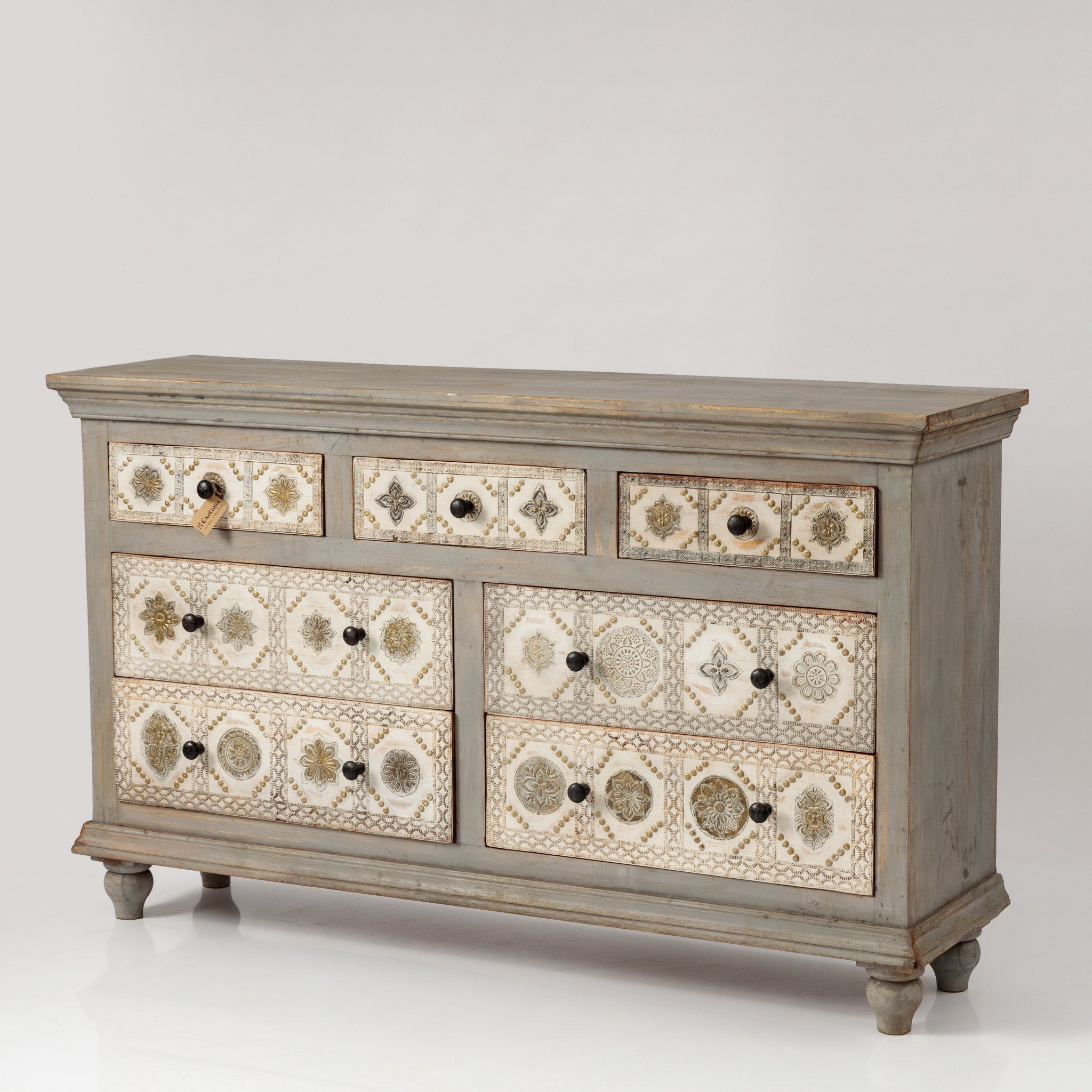 Comoda din Lemn cu Sertare