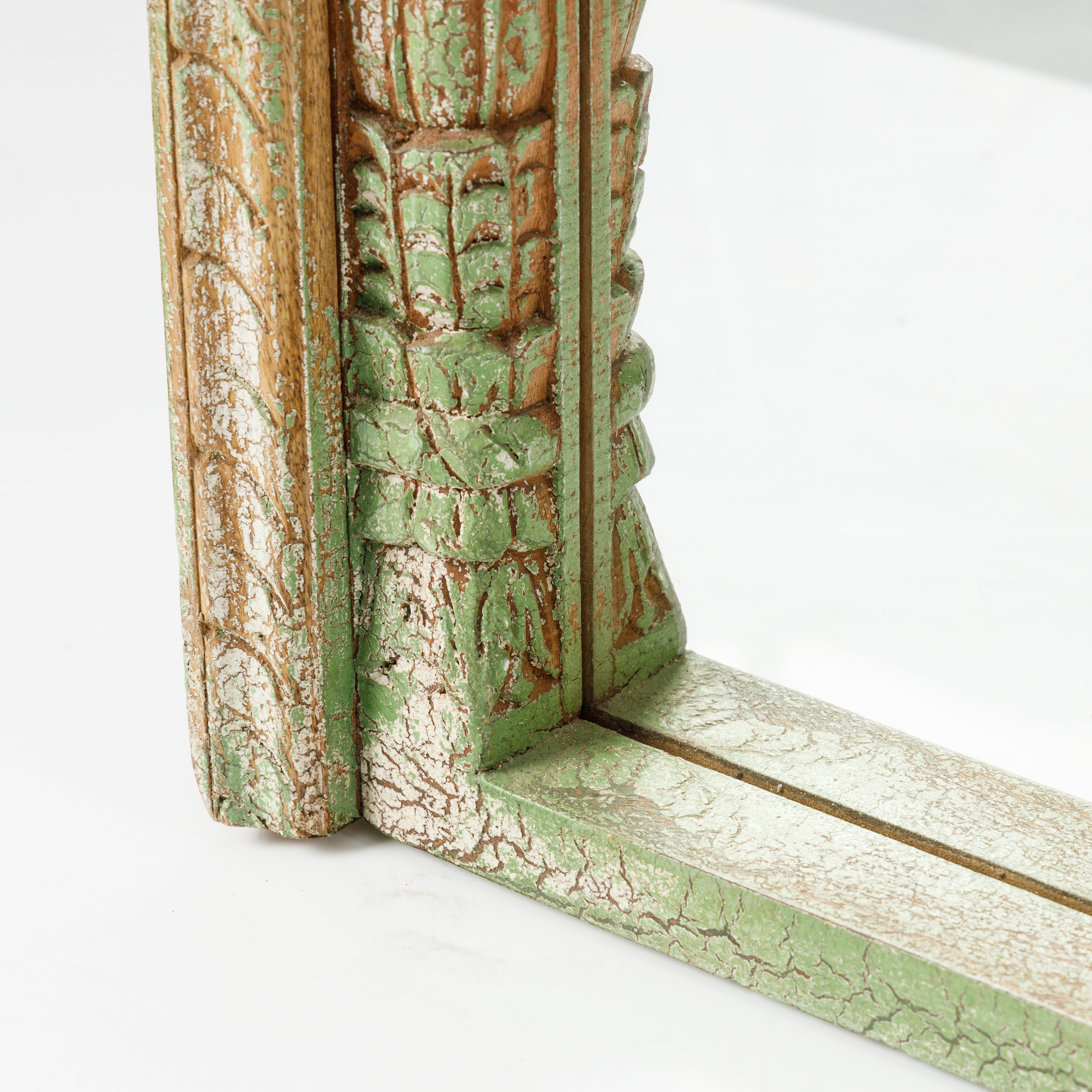 Oglinda Dubla cu Rama Sculptata