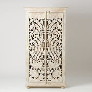 Dulap din Lemn cu Usi Sculptate