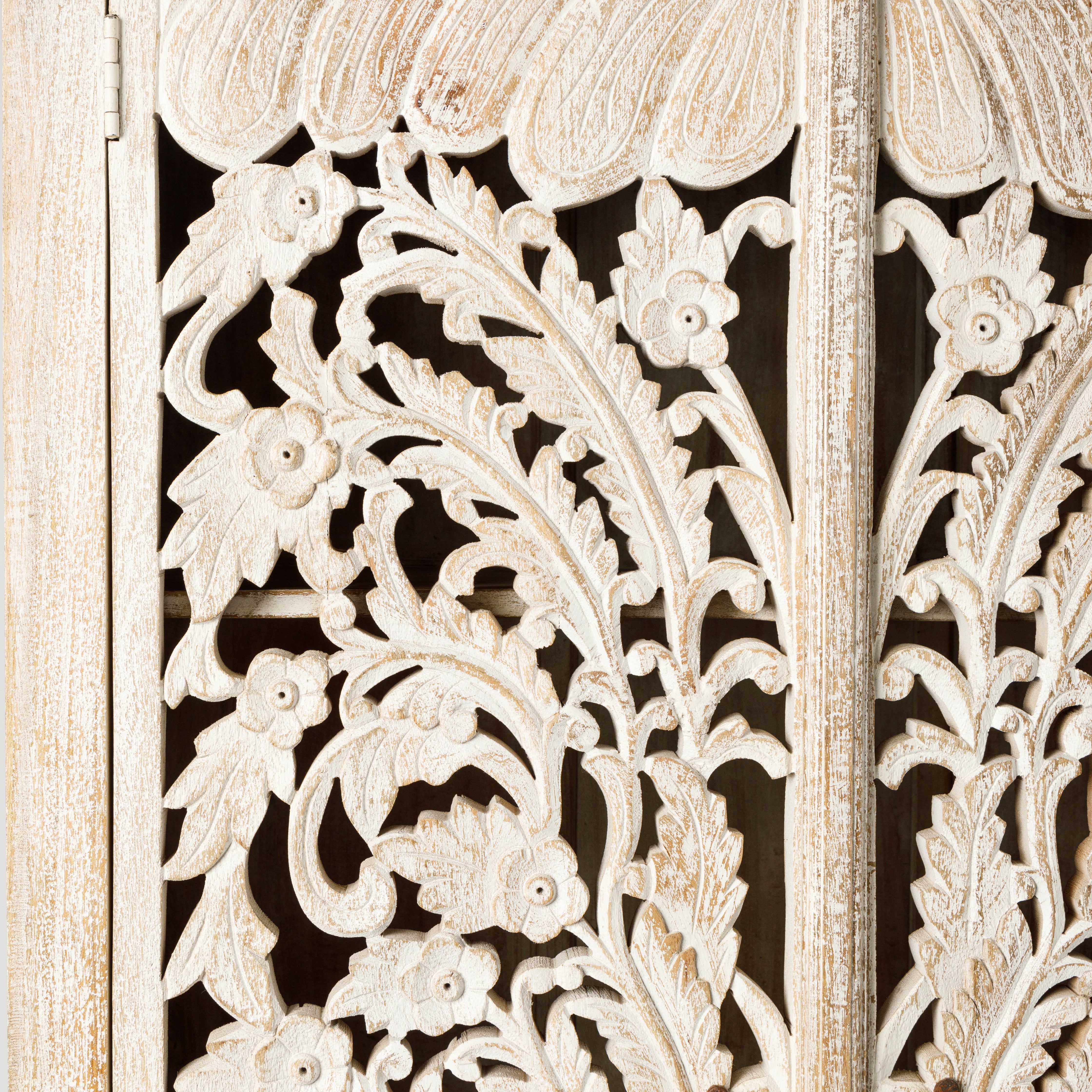 Dulap din Lemn cu Usi Sculptate