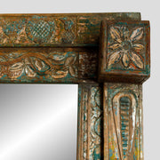 Oglinda cu Rama din Lemn Sculptat