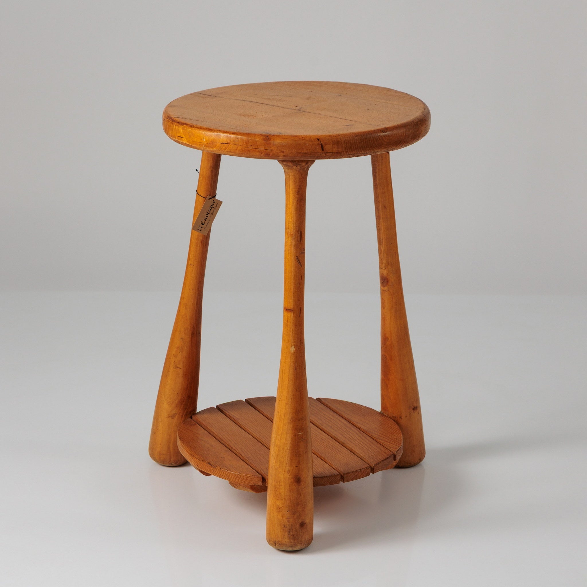 Taburet Rotund din Lemn