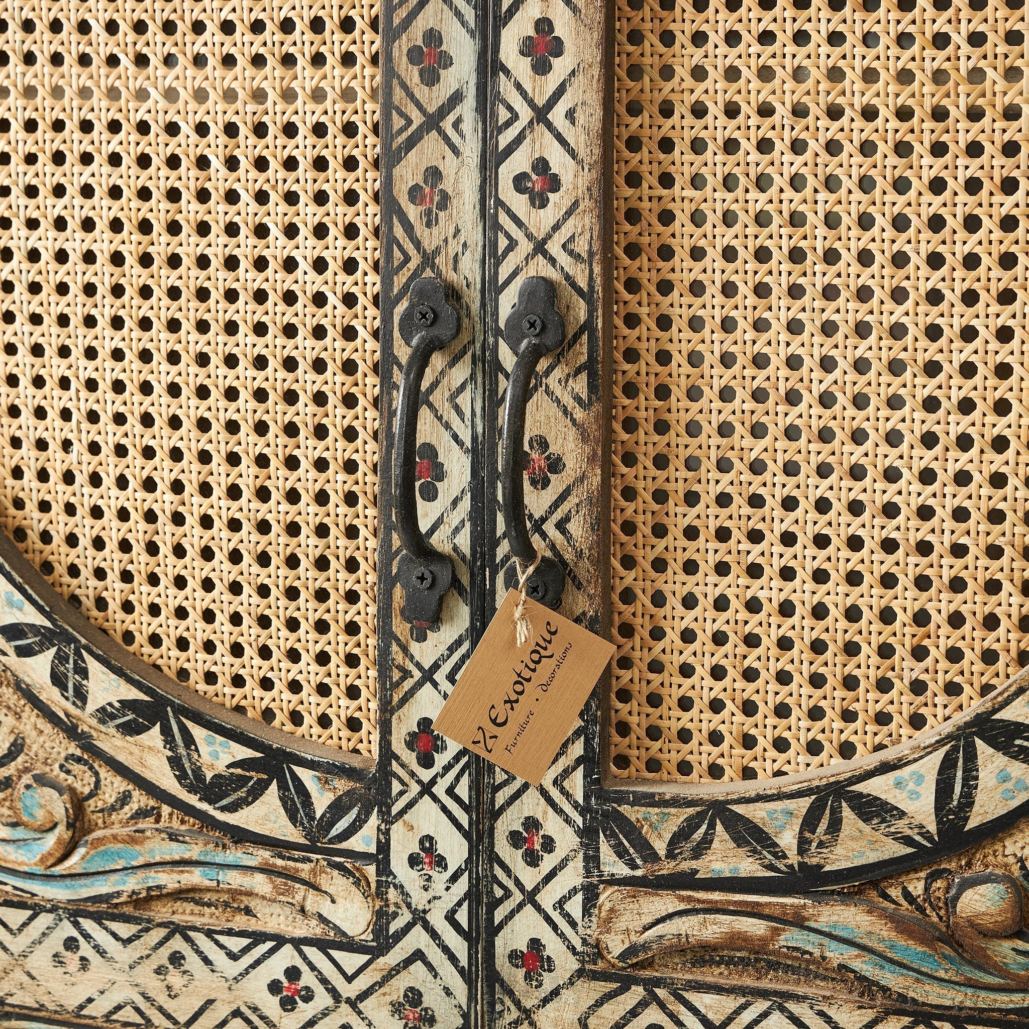 Ratanul in design interior – eleganta naturala pentru casa ta