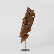 Decoratiune din Lemn Sculptat
