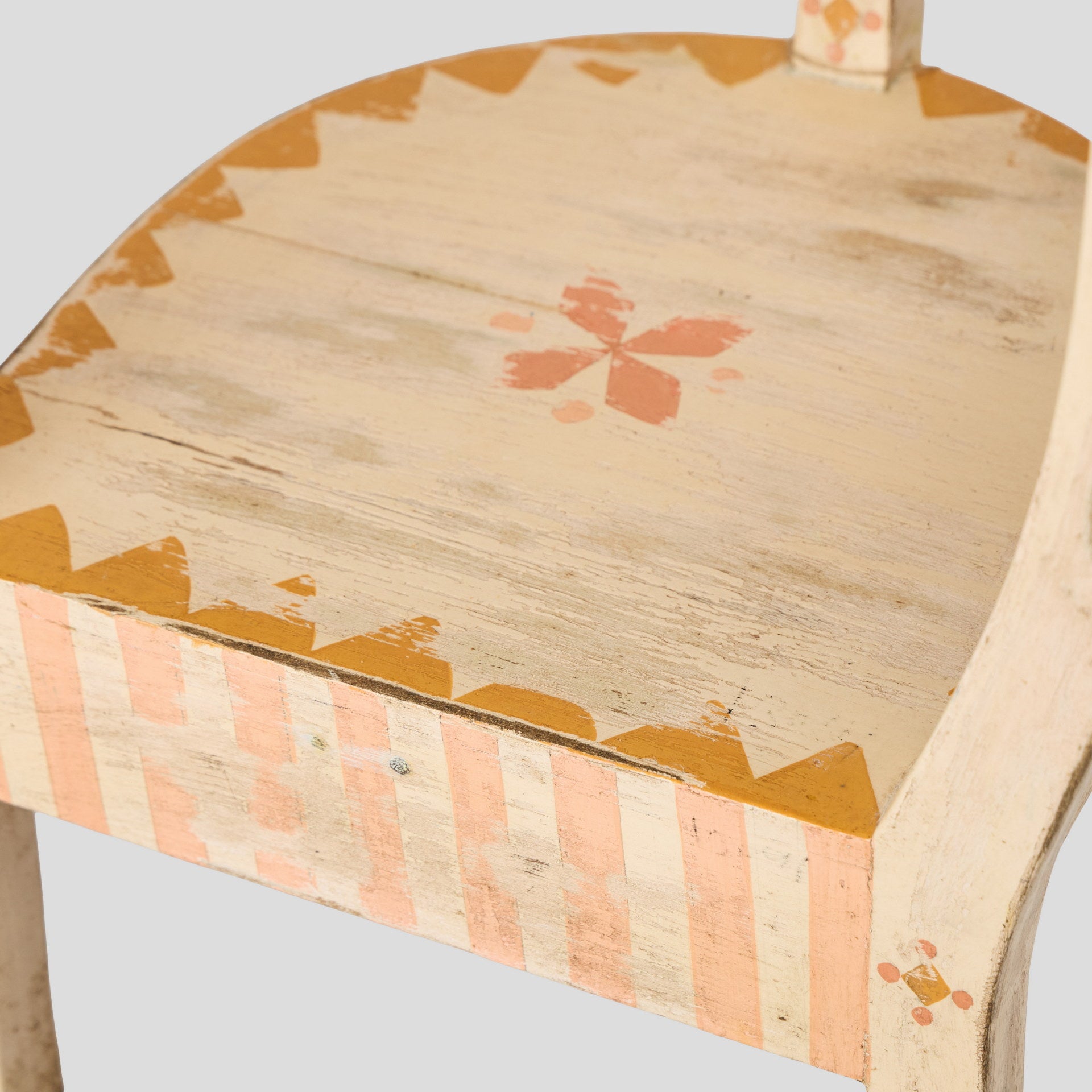 Scaun cu 3 picioare din lemn de mango – scaun vintage decorativ