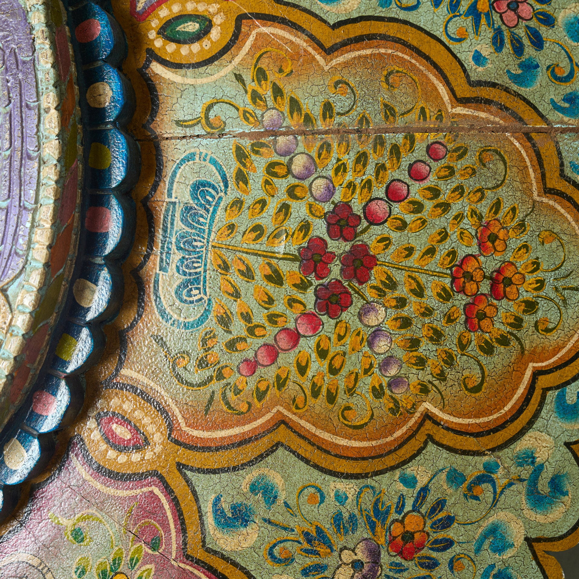 Oglinda indiana rotunda cu rama pictata din lemn de mango – decor oriental