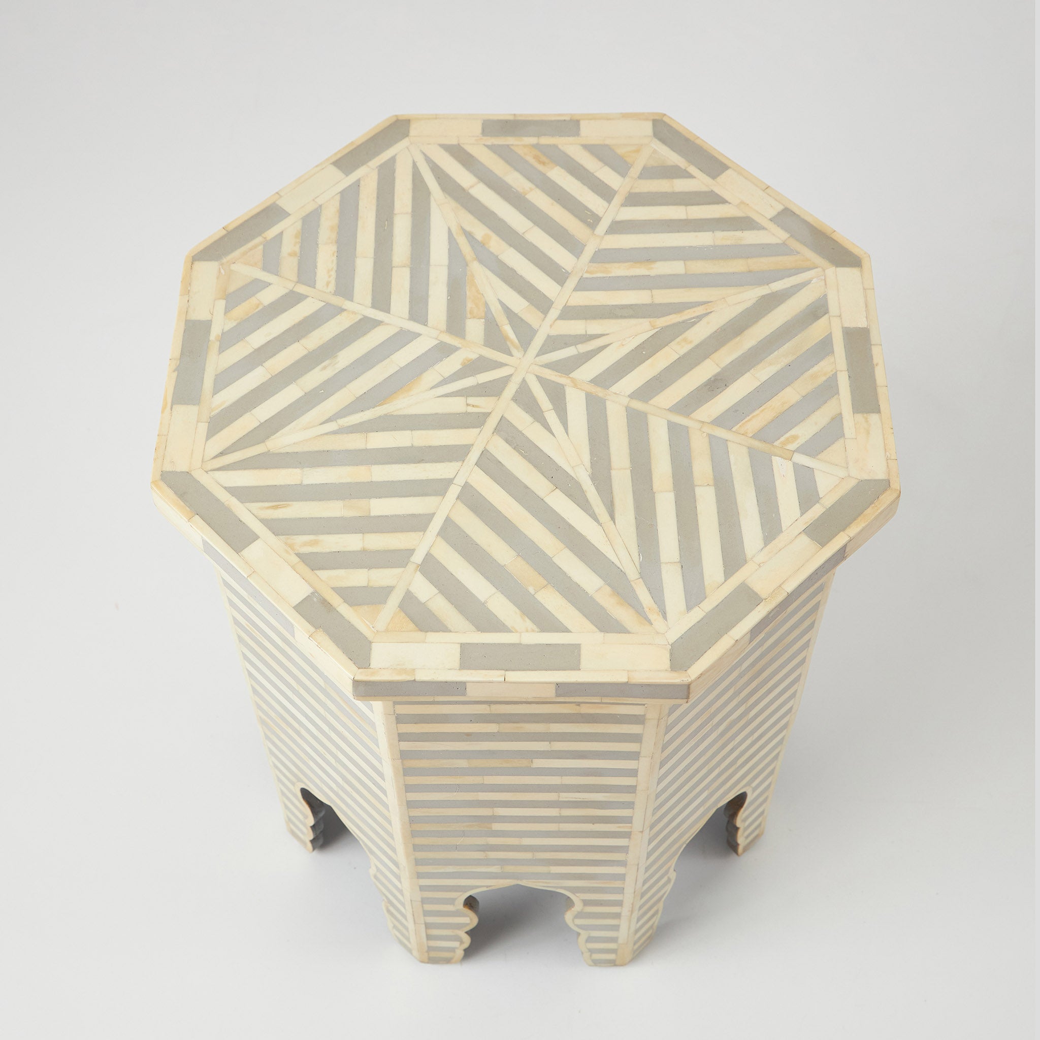 Masuta Hexagonala de Cafea