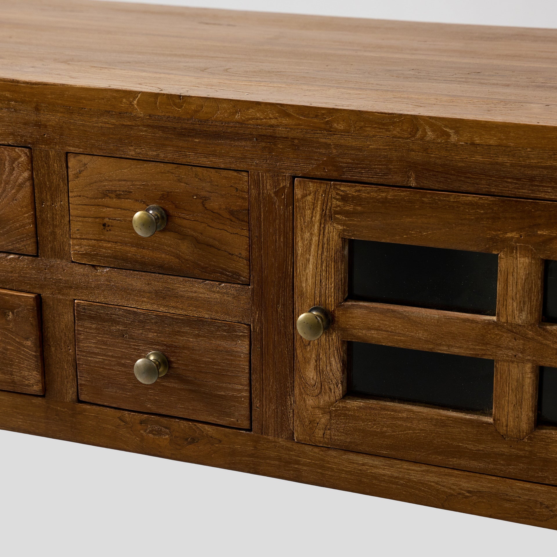 Comoda din Lemn de Tec