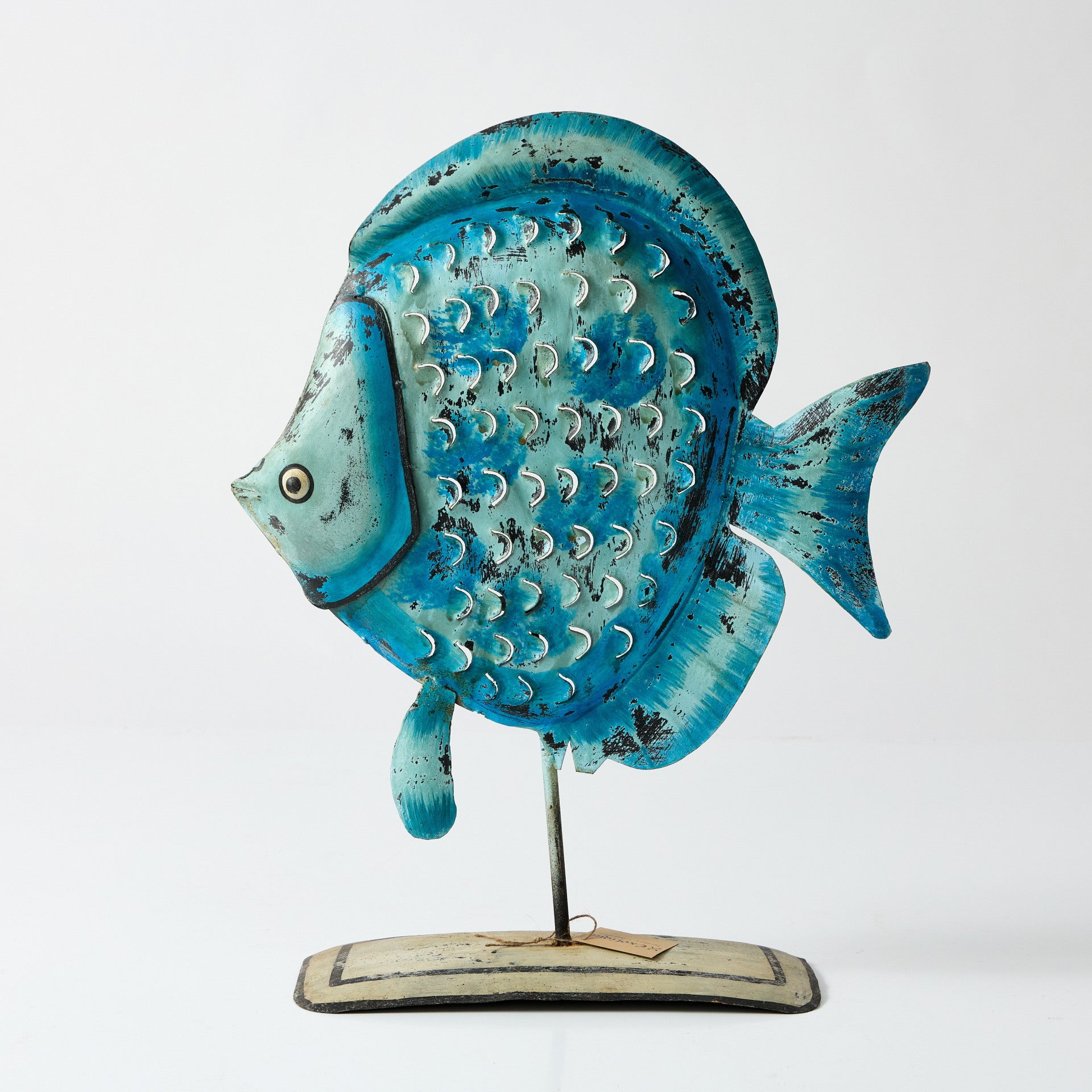 Peste decorativ din metal pictat