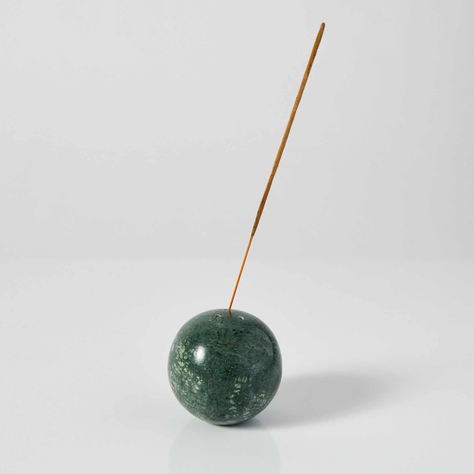 Suport din Marmura pentru Betisoare