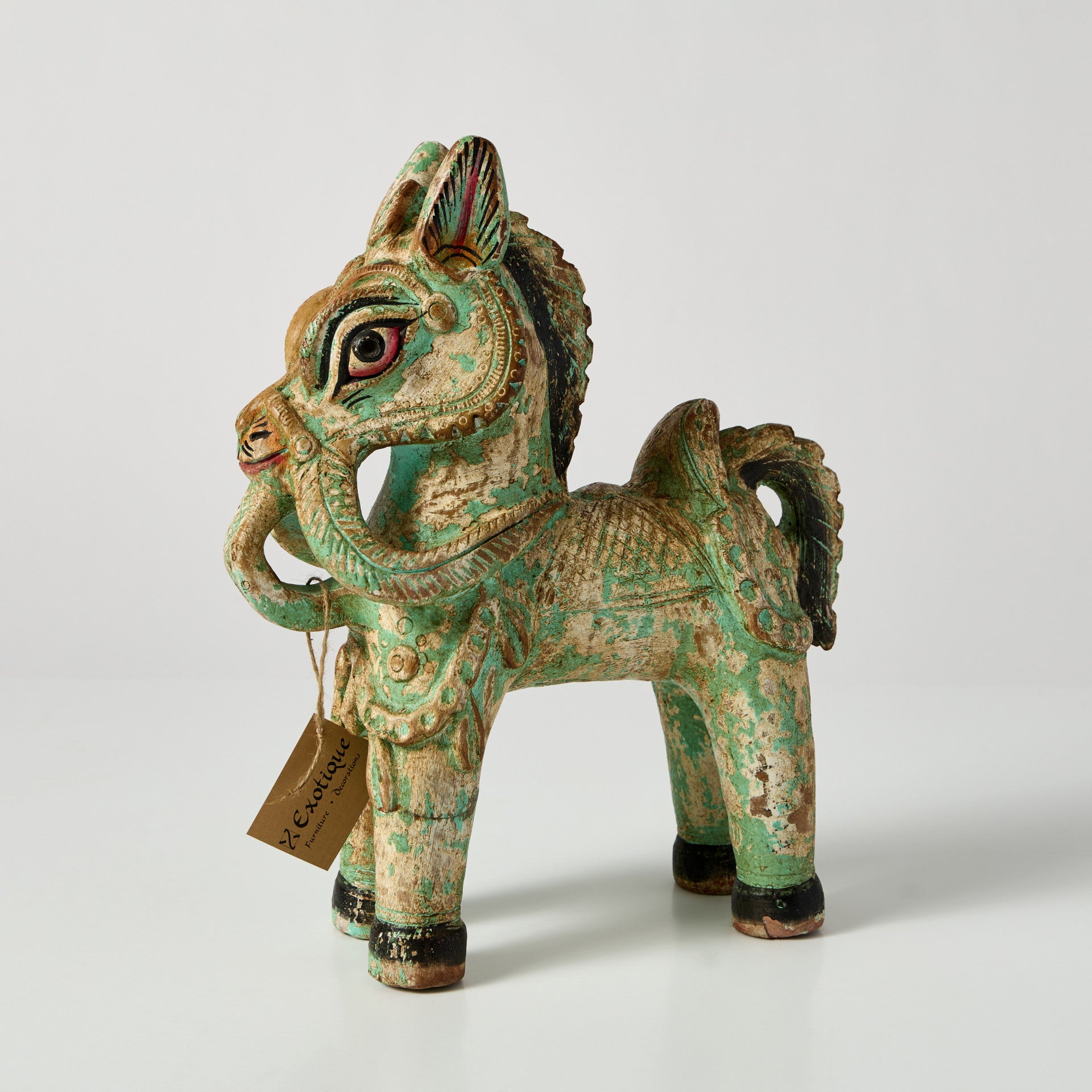 Calut Decorativ din Lemn Pictat