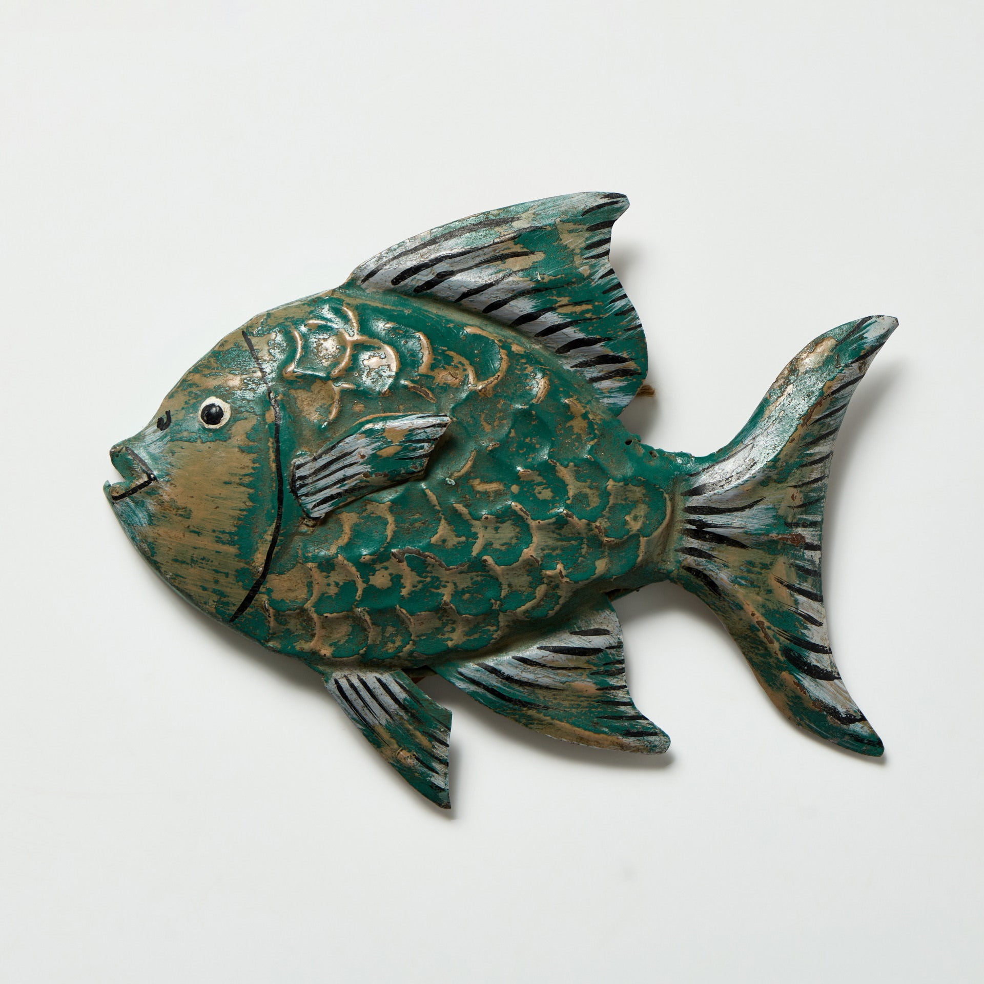 Peste Decorativ din Metal