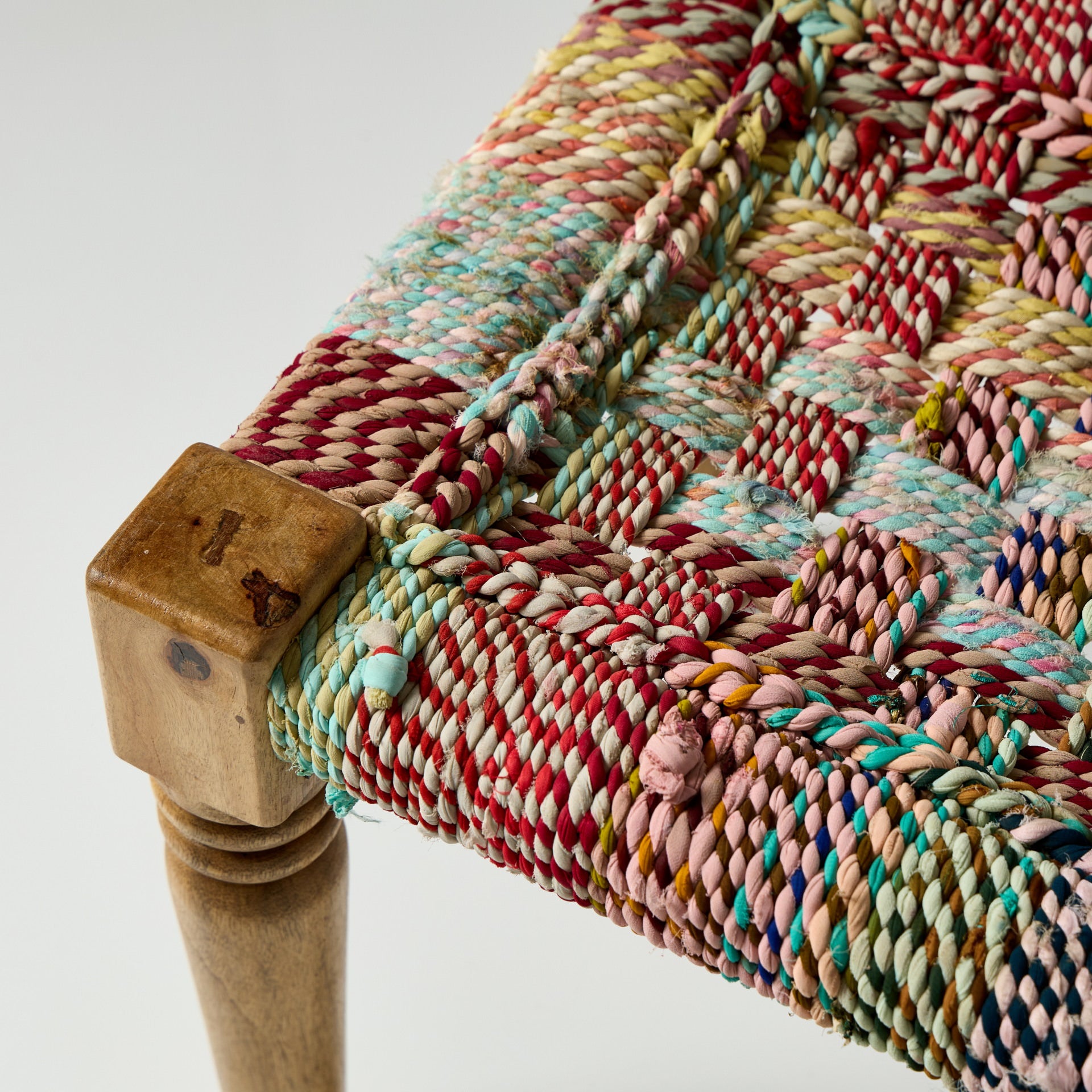 Bancheta de Lemn si Textil