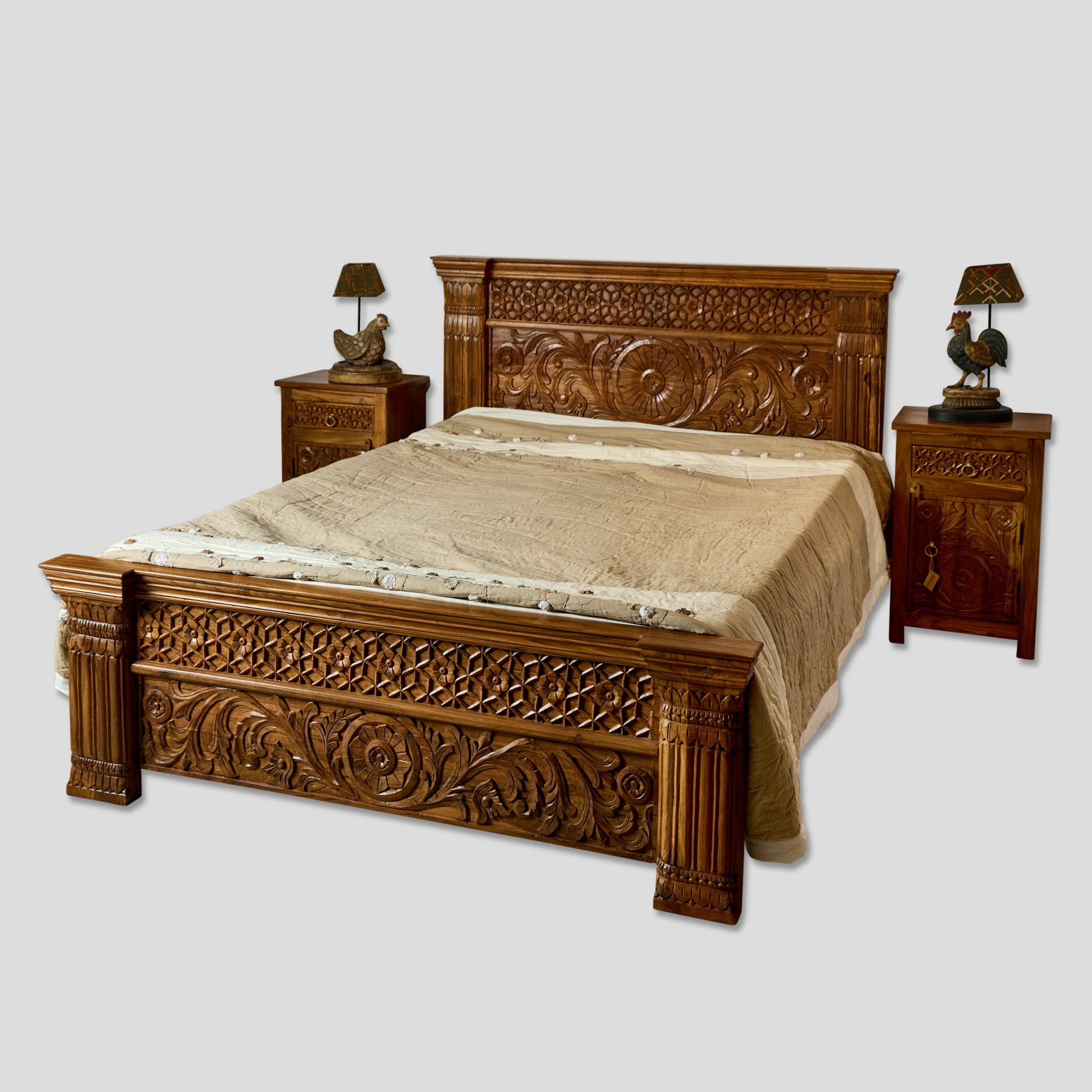 Pat din lemn de sheesham sculptat - Raj Palace Bed