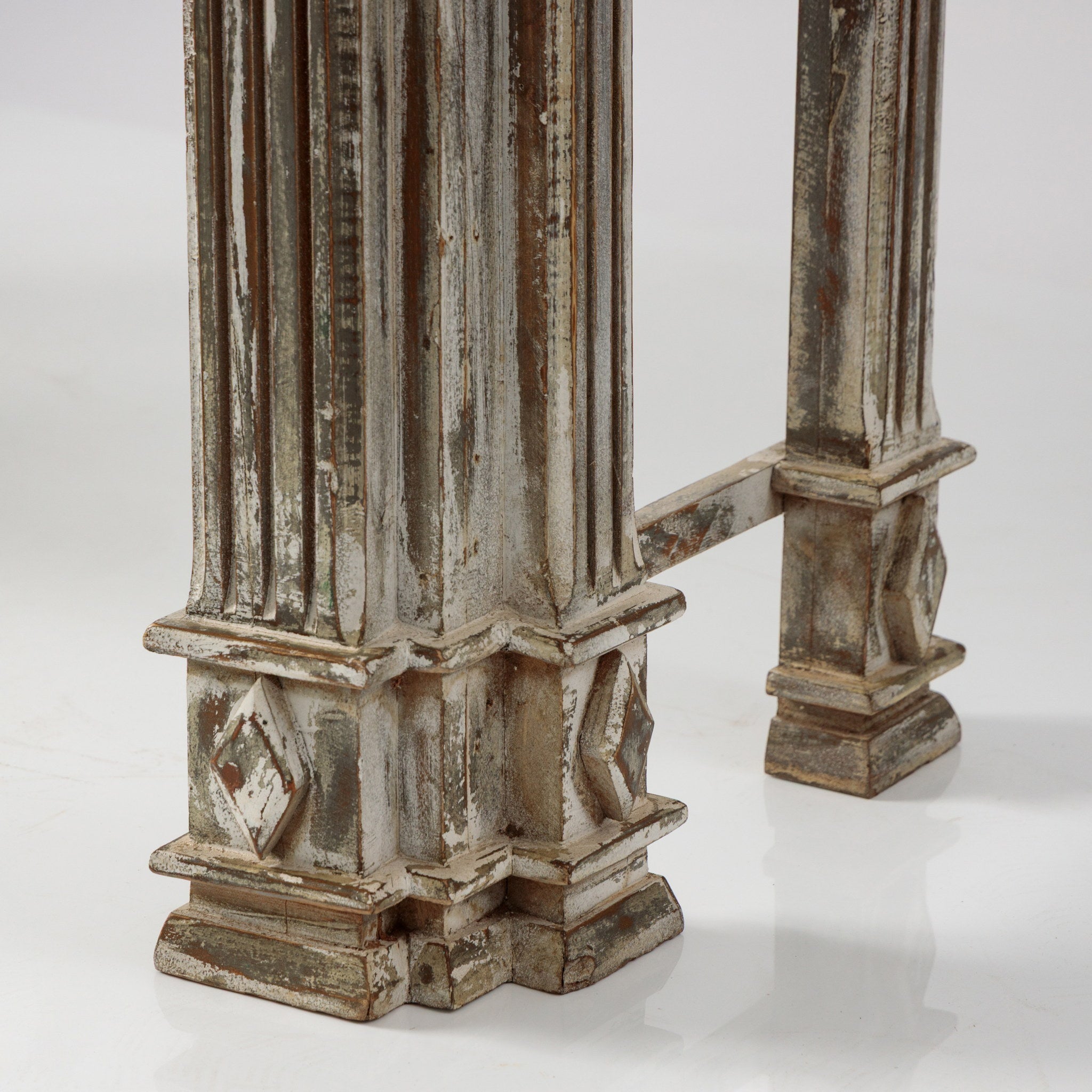 Consola Sculptata Manual din Lemn