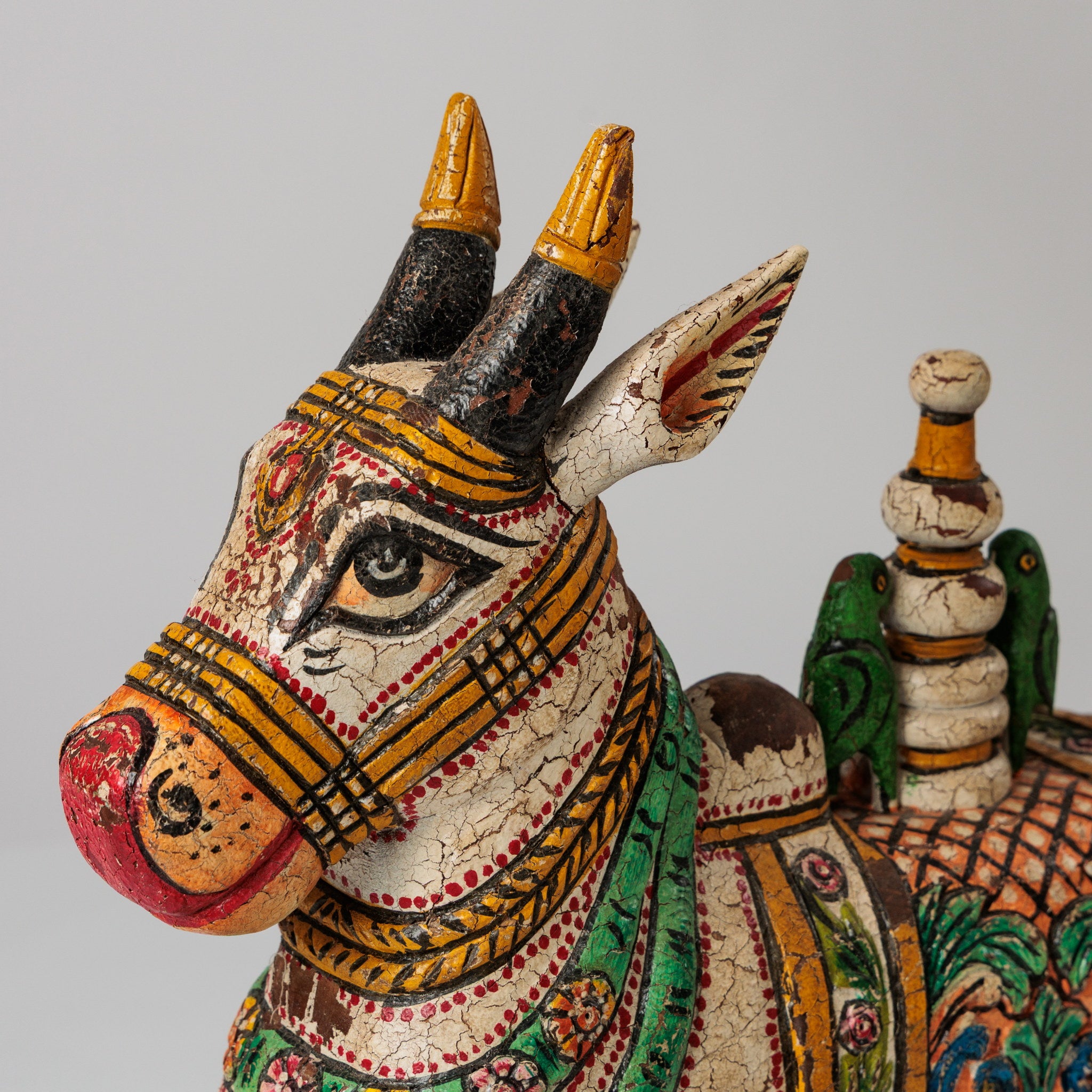 Animal Decorativ din Lemn Pictat