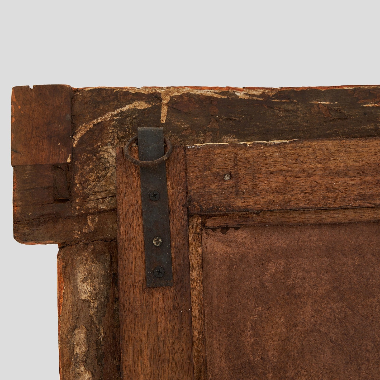 Oglinda cu Rama de Lemn Pictat